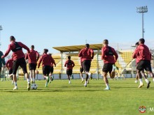 Феновете ще почакат, не е ясно кога ще могат да гледат тренировка на Ботев