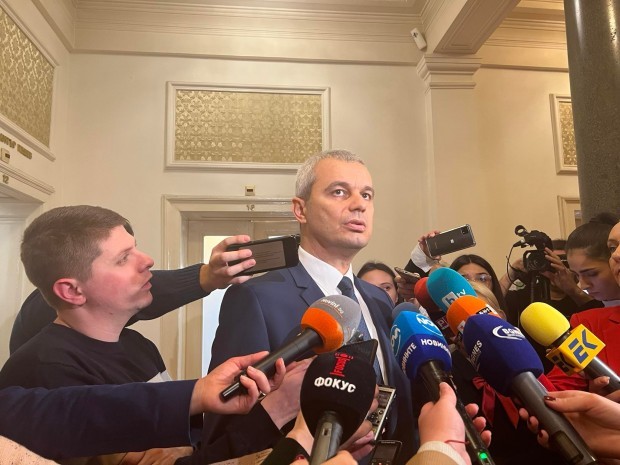 Костадин Костадинов: Този парламент е политически труп и не може да роди нищо