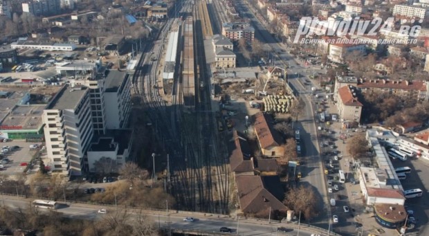 TD Продължава работата по пробива под централна жп гара в Пловдив