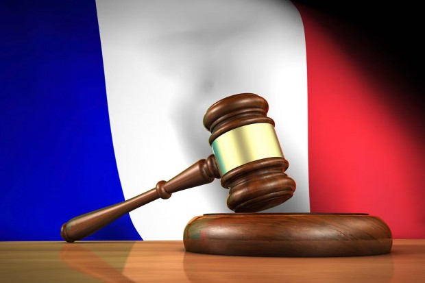 Обвиниха в изнудване бивш директор на френското външно разузнаване