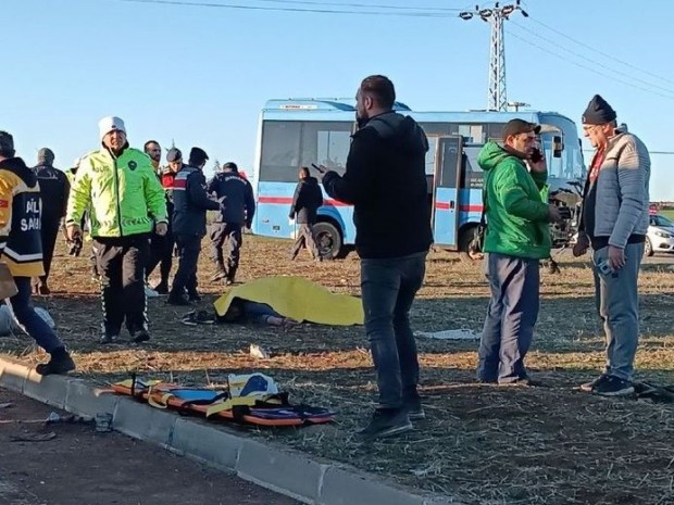 Училищен автобус катастрофира в Турция, сред ранените има чужденци