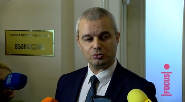 Костадин Костадинов: Няма да има правителство с третия мандат