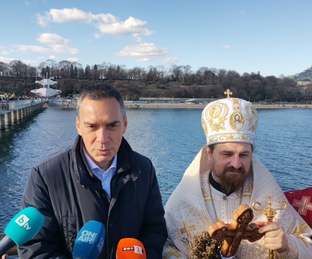 Православните храмове в Бургас ще са част от учебния процес в новия филиал на СУ