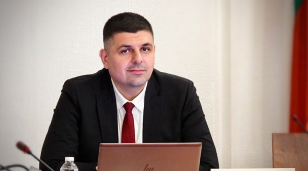 Беше важно Народното събрание да се запознае с възможността Христо Грозев