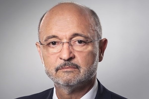 Министър Меджидиев ще даде информация относно състоянието на аптечната мрежа в страната