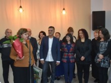 Новото читалище "Изкуство 2022" в Ловеч отвори врати