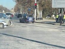Удариха се на въртящия се мотокар