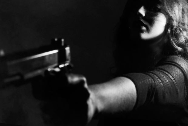 Убийството в Пловдив: Младата жена е стреляла 4 пъти
