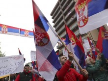Сърбите в Косово излизат на протест след поредицата нападения на Бъдни вечер