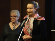 Стефка Костадинова е неузнаваема