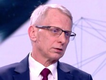 Акад. Денков: Имаме остра политическа борба между 3 различни представи