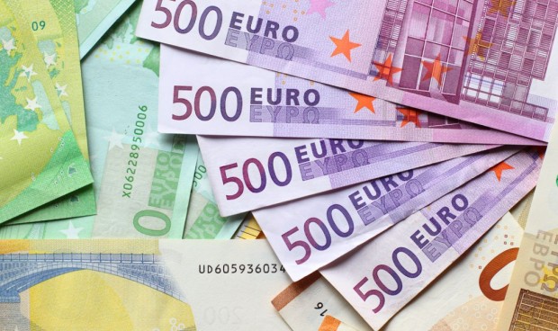 Възрастна жена даде 9000 евро на телефонни измамници