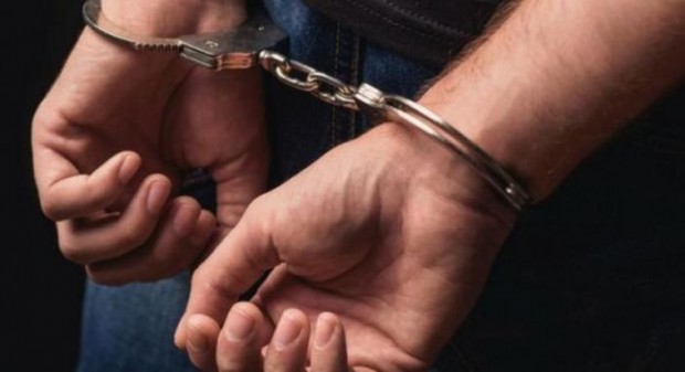 33 годишен е задържан за нанесена телесна повреда на полицаи в