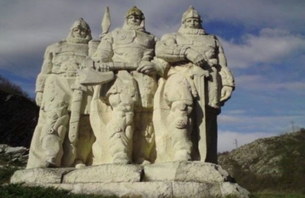 Бургаско сдружение обявява национален конкурс за снимка пред исторически паметник