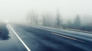 Дъждовно и мъгливо време затруднява шофьорите във Врачанско