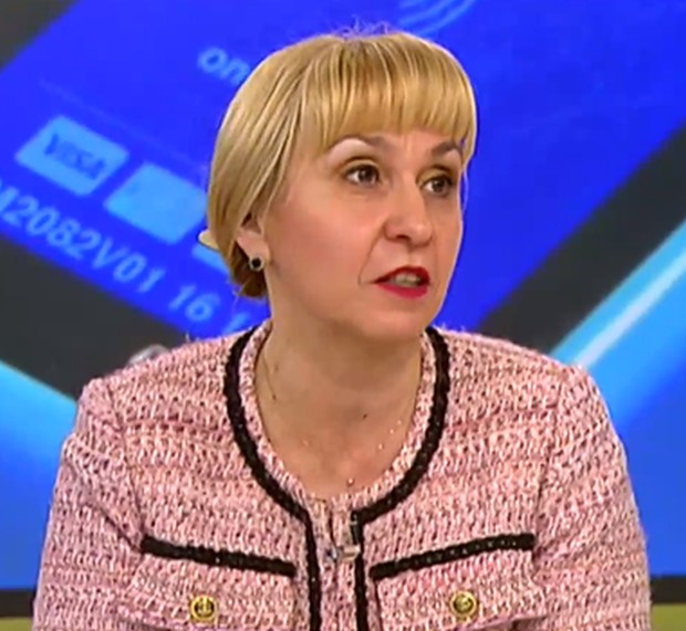 Диана Ковачева: Застраховката за градския транспорт върви със закупуването на картата, а не с валидирането й