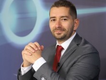 Слави Василев: Пеканов ще е следващият премиер, конфликтът в Украйна ще е като Ирано-иракската война