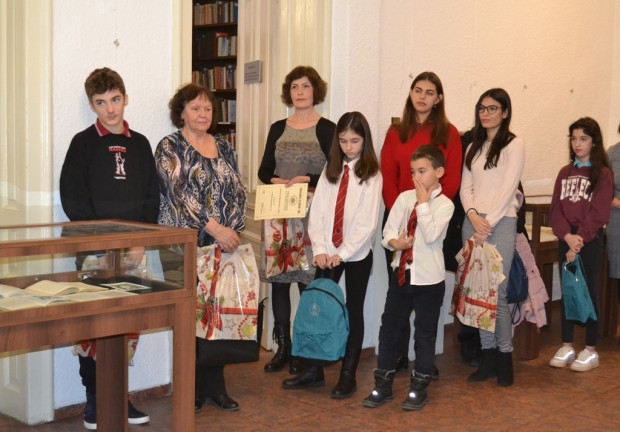 На специална церемония  в РБ "Сава Доброплодни" - Сливен бяха обявени номинациите и носителя на приза "Читател на библиотеката" за 2022 година