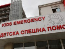 12-годишно дете е в кома, след като беше пометено на пешеходна пътека