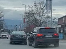 Джип с нелеп и опасен опит за изпреварване на булевард в Пловдив