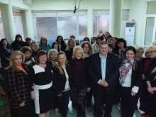 Евродепутатът Емил Радев: Евродирективата за борба с насилието над жени може да бъде приета до края на 2023 г.