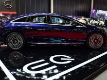 Mercedes иска постепенно да премахне електрическата под-марка EQ