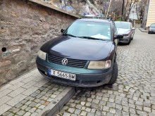 Пловдивчанин и хасковлия се надпреварват чие паркиране е по-малоумно