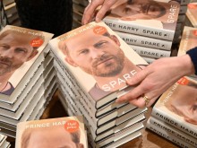Мемоарите на принц Хари: Най-продаваната нехудожествена книга в историята
