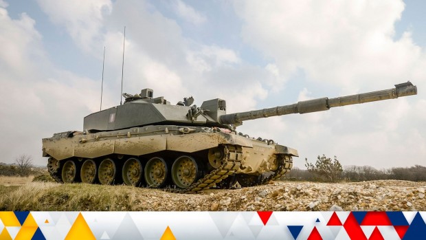 Лондон се готви да прехвърли първите четири танка Challenger 2 на Украйна