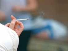 В Гърция затварят "вратичките" в Закона против тютюнопушенето