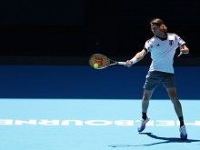 Циципас не срещна проблеми на старта на Australian Open