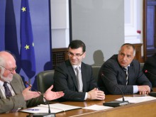 60 антикризисни мерки влизат за гласуване в парламента