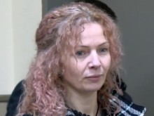 Стана ясно коя е жената на дюнерджията, опитал да я изнасили пред децата им