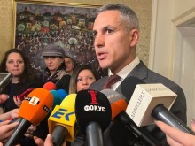 От ПП очакват поканата за лидерска среща, за да се запознаят с темите и формата