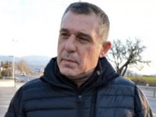 Гърци: В България е най-евтиното гориво на Балканите и Европа. При нас никой не ни помага