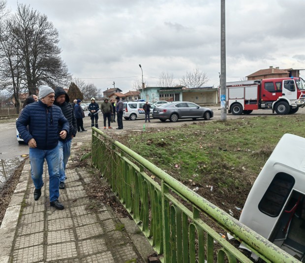 Автобусът, катастрофирал в Жельо войвода, е в добро техническо състояние, шофьорите на фирмата се тестват за алкохол преди работа