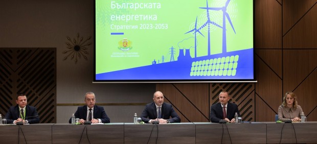 Премиерът Донев: Отварянето на ПВУ е немислимо без нова енергийна визия