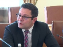 Министър Пулев: Осигурихме 5 млрд. лв. за 5 месеца по линия на МИР