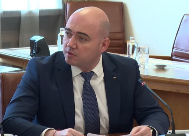 Служебният министър на туризма д р Илин Димитров отчете дейността си