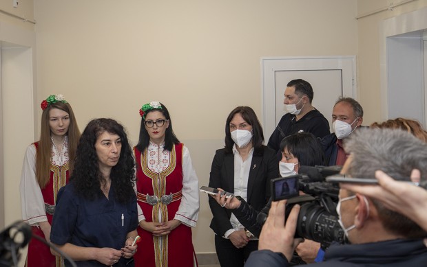Откриха обновеното COVID отделение в Белодробната болница в Стара Загора
