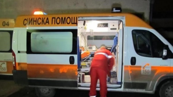 Мъж е в болница след като бе блъснат на пешеходна пътека в Пловдив