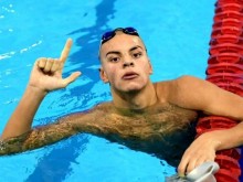 Новата звезда в плуването Петър Мицин: Целта е медал от Европейското