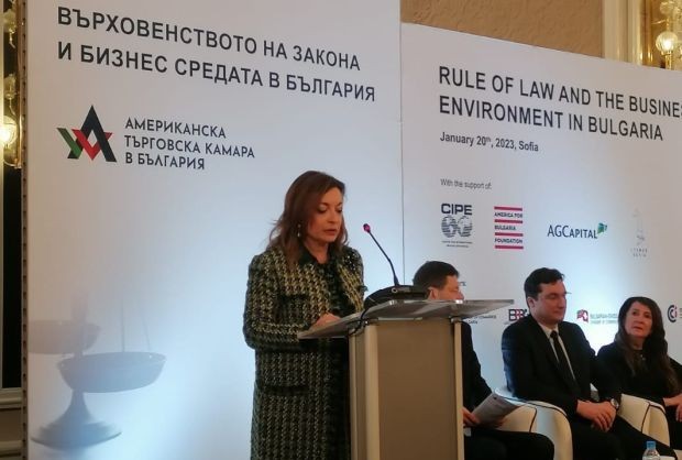 Посланичката Джузепина Дзара откри конференцията Върховенството на закона и бизнес