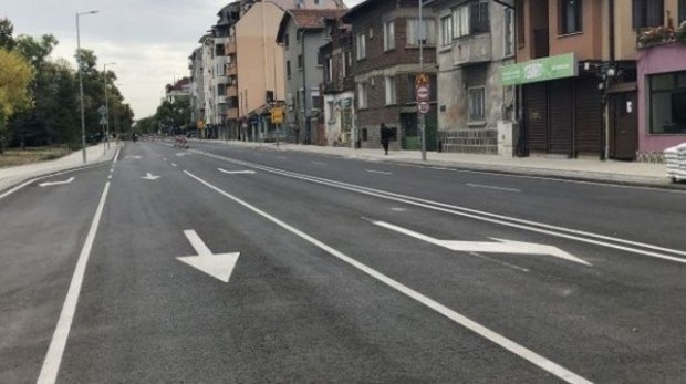 </TD
>Част от улица Даме Груев ще бъде пусната за движение