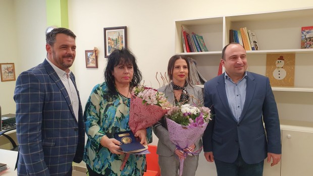 Изпратиха в пенсия дългогодишна директорка на детска градина в Пловдив