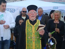 18-метров козунак и 2000 пъстри яйца подари ГЕРБ на Великденски празник