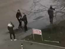 Дрогирани младежи в "Кючук Париж" заснети на видео