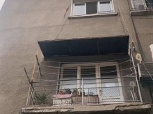 Оскъдна дневна светлина и прекрасна гледка към кухнята: Студентки от Пловдив показаха как изглежда квартирата им