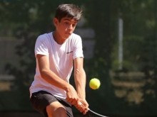 Адрияно Дженев се класира за третия кръг при юношите на Australian Open
