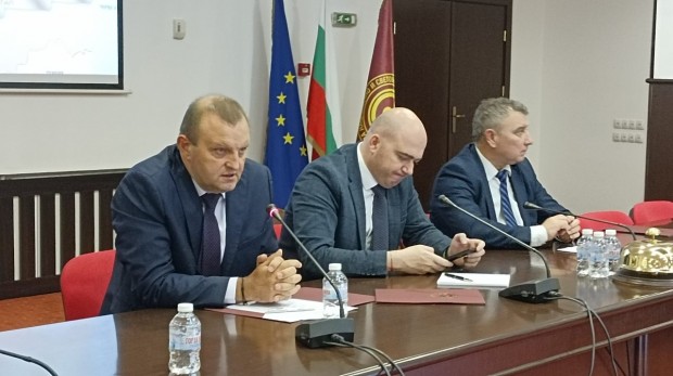 Зам.-министър Джиков: Включваме обекти за винен и ловен туризъм в новата дигитална карта на България